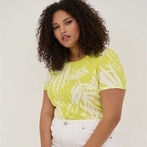 Torrid Perfect Super Soft Crew Neck Short Sleeve Tee Shirt sz 2 or 18/20 2X